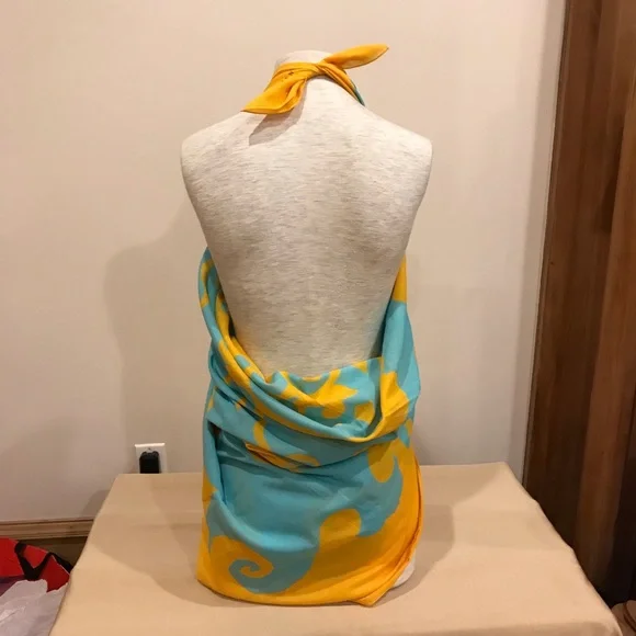 Vintage Christian Lacroix square cotton paréo wrap. One size. EUC